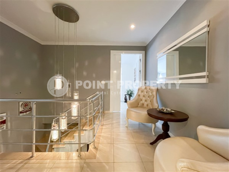 Шестикомнатный пентхаус 4+2 с площадью 210 м2 и красивым интерьером комнат, район Оба-id-4068-фото-14