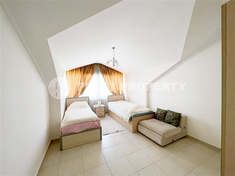 Шестикомнатный пентхаус 4+2 с площадью 210 м2 и красивым интерьером комнат, район Оба-id-4068-фото-16