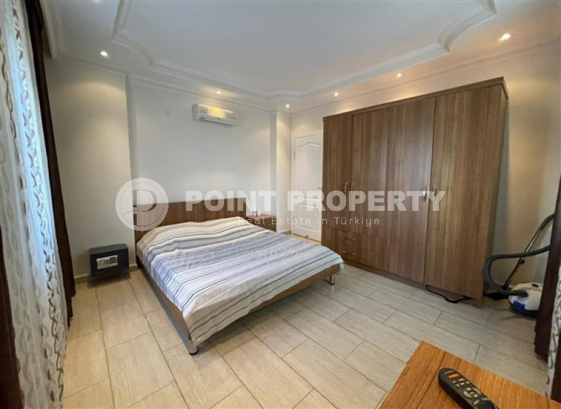 Furnished apartment 2+1 with two balconies 300 meters from the sea, Oba district-id-4069-photo-2