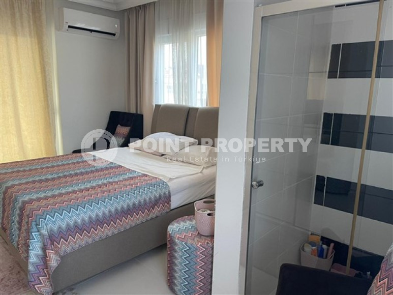 Spacious duplex with good repair, new furniture and appliances on the 5th floor with an attic on the seashore.-id-4070-photo-5