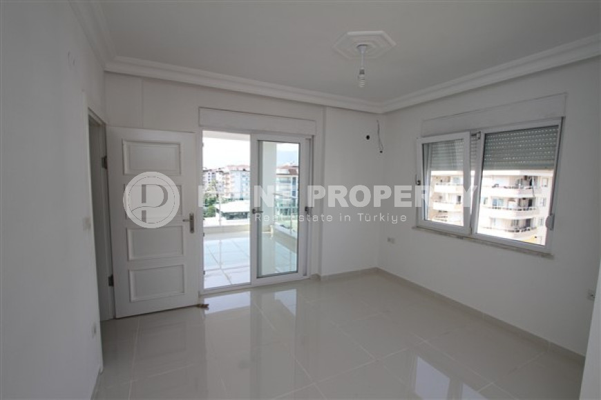 Spacious duplex with good repair, new furniture and appliances on the 5th floor with an attic on the seashore.-id-4070-photo-7