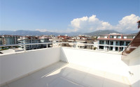 Spacious duplex with good repair, new furniture and appliances on the 5th floor with an attic on the seashore.-id-4070-photo-14