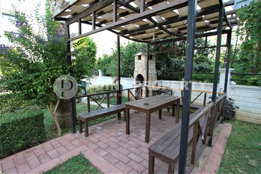 Spacious duplex with good repair, new furniture and appliances on the 5th floor with an attic on the seashore.-id-4070-photo-22