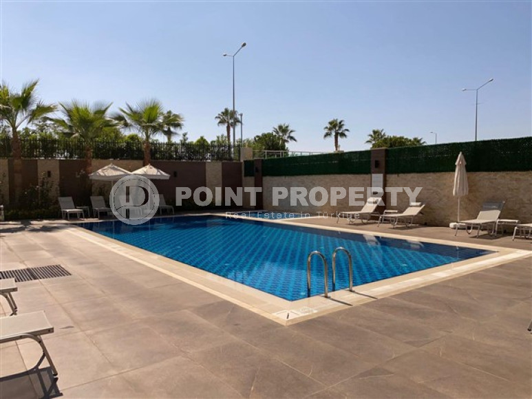 New furnished 1+1 apartment on the first line from the sea in the center of Kestel.-id-4071-photo-10