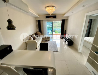 Stylish 1+1 apartment in a luxury residential complex with a water park, cinema, bowling alley, tennis court and SPA area.-id-4072-photo-1
