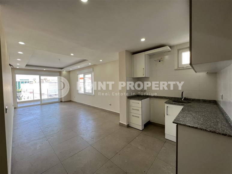 Spacious 2+1 penthouse with an area of 120 m2 in the center of Alanya, 200 m from the sea-id-1338-photo-4