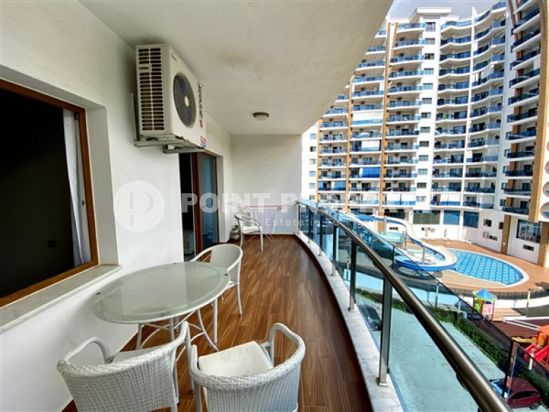 Stylish 1+1 apartment in a luxury residential complex with a water park, cinema, bowling alley, tennis court and SPA area.-id-4072-photo-6