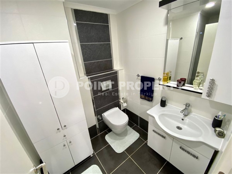 Прекрасная большая двухуровневая квартира 2+1, общей площадью 155 м2, в 150 метрах от пляжа и набережной.-id-4073-фото-6