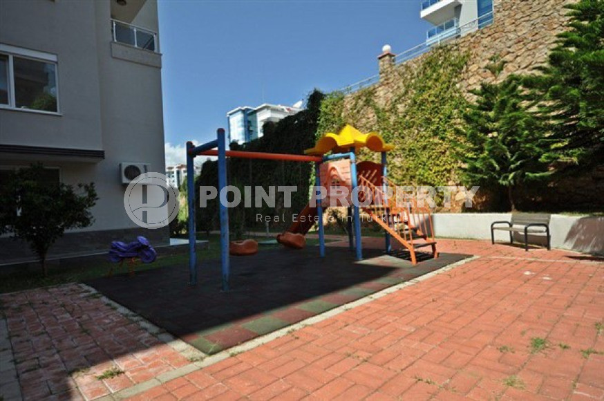 Прекрасная большая двухуровневая квартира 2+1, общей площадью 155 м2, в 150 метрах от пляжа и набережной.-id-4073-фото-14