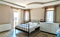 Stylish modern 4+1 apartment on the 9th floor with panoramic views of the city and the sea.-id-4074-photo-5