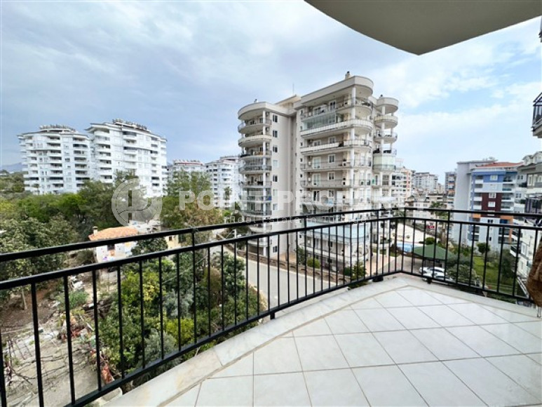 Spacious, bright 2+1 apartment on the 7th floor with panoramic views of the city in the center of the quiet Tosmur area-id-4076-photo-9