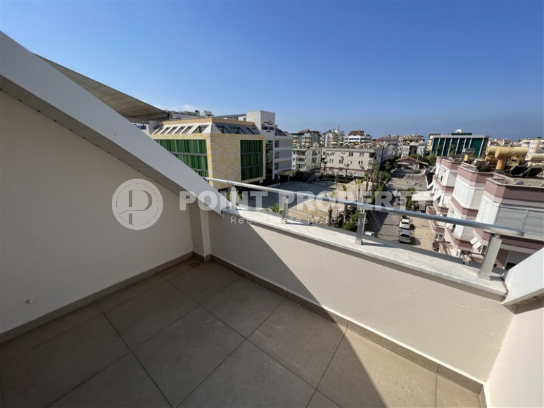 Spacious 2+1 penthouse with an area of 120 m2 in the center of Alanya, 200 m from the sea-id-1338-photo-11