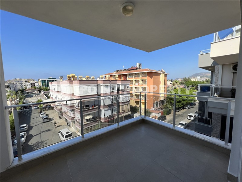 Spacious 2+1 penthouse with an area of 120 m2 in the center of Alanya, 200 m from the sea-id-1338-photo-12