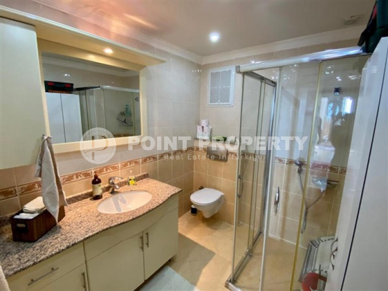 Spacious furnished apartment 2+1, with a total area of 130 m2, on the 7th floor 200 meters from the sea.-id-4080-photo-6