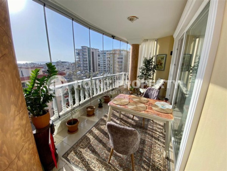 Spacious furnished apartment 2+1, with a total area of 130 m2, on the 7th floor 200 meters from the sea.-id-4080-photo-10