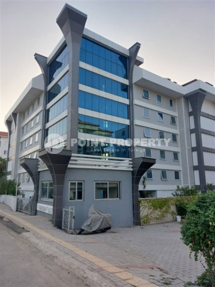 Современная квартира 1+1, общей площадью 70 м2, в 150 метрах от моря в центре района Кестель.-id-4081-фото-12