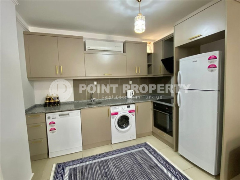 Small apartment 50 m2 on the seashore in a complex with a hotel concept, Mahmutlar district-id-4089-photo-5