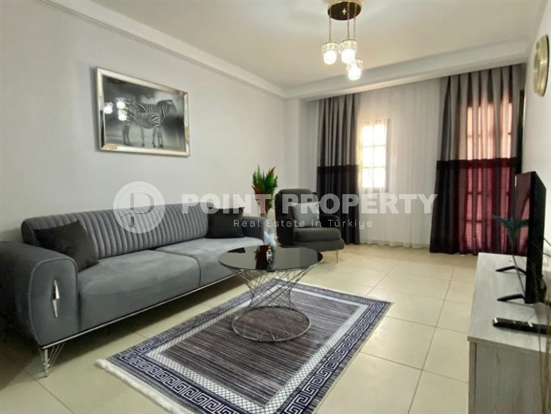 Small apartment 50 m2 on the seashore in a complex with a hotel concept, Mahmutlar district-id-4089-photo-11