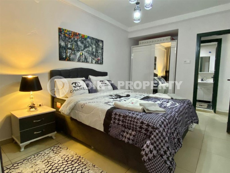 Small apartment 50 m2 on the seashore in a complex with a hotel concept, Mahmutlar district-id-4089-photo-12