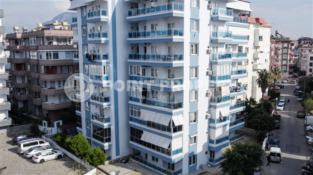 Cozy inexpensive three-room apartment 105 m2 with two balconies, Oba district-id-4090-photo-9