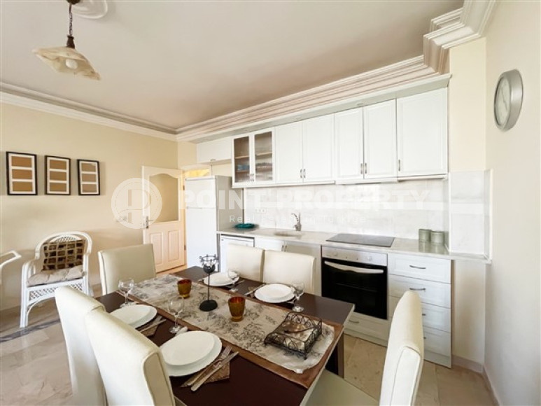 Трёхкомнатная квартира с мебелью, общая площадь 110 м2 на 3 этаже дома, район Оба-id-4093-фото-7