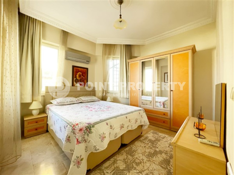 Трёхкомнатная квартира с мебелью, общая площадь 110 м2 на 3 этаже дома, район Оба-id-4093-фото-14