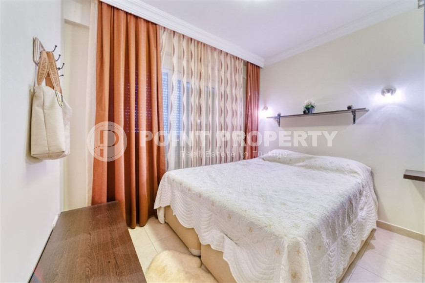 Светлые апартаменты с современным дизайном, мебелью и бытовой техникой в 800 метрах от моря.-id-4094-фото-7