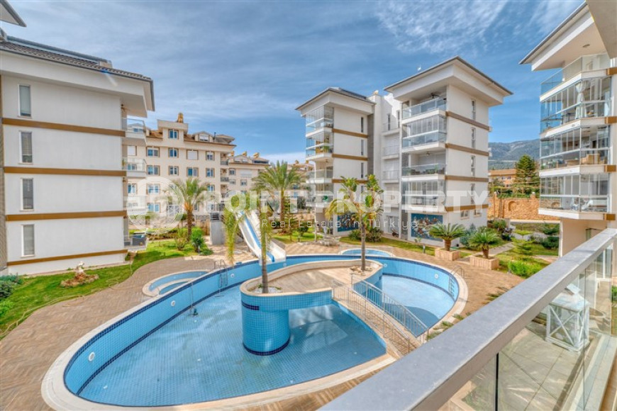Bright apartments with modern design, furniture and household appliances, 800 meters from the sea.-id-4094-photo-13