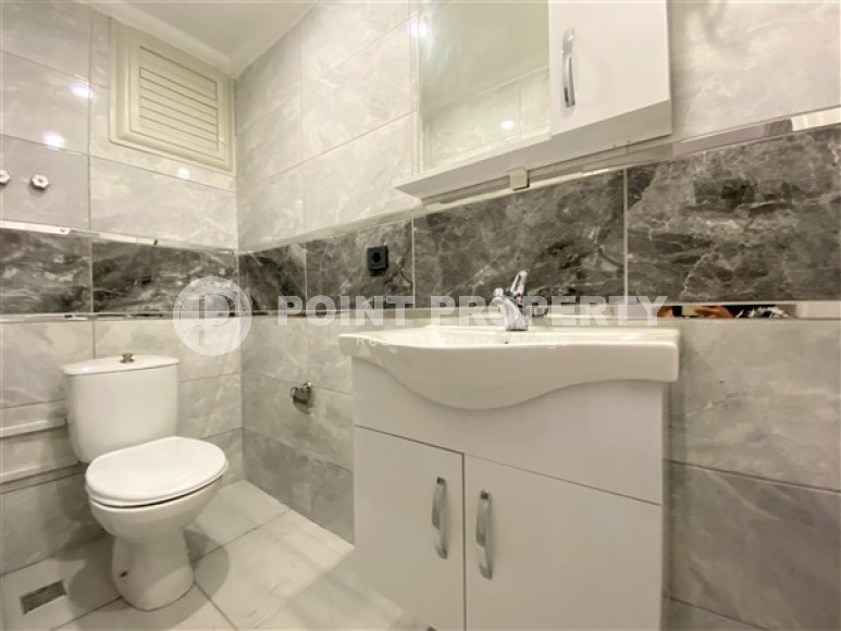 Modern 2+1 apartments in good repair, 350 meters from the beach and promenade.-id-4096-photo-7