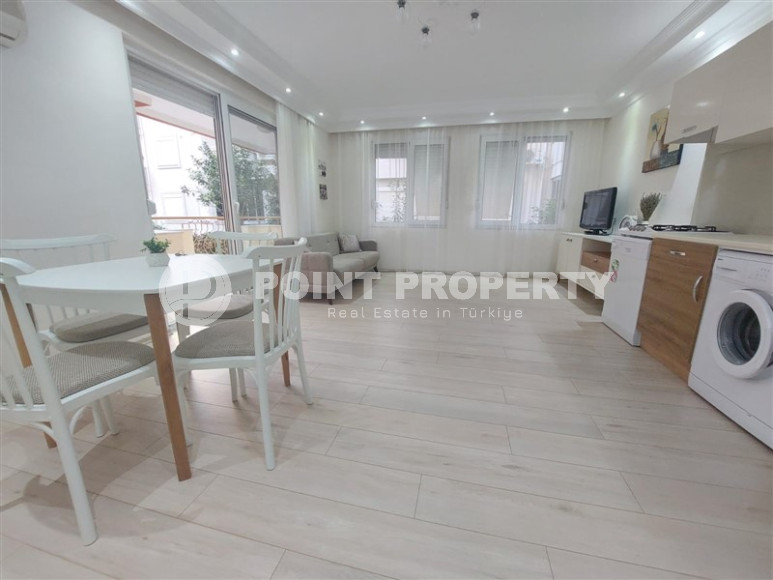 Небольшая квартира 1+1 в 500 метрах от моря в центре популярного района Оба.-id-4097-фото-4