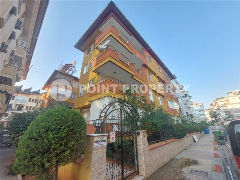 Небольшая квартира 1+1 в 500 метрах от моря в центре популярного района Оба.-id-4097-фото-11