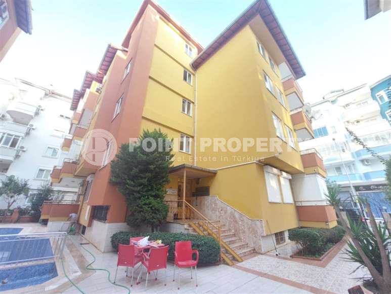 Небольшая квартира 1+1 в 500 метрах от моря в центре популярного района Оба.-id-4097-фото-12