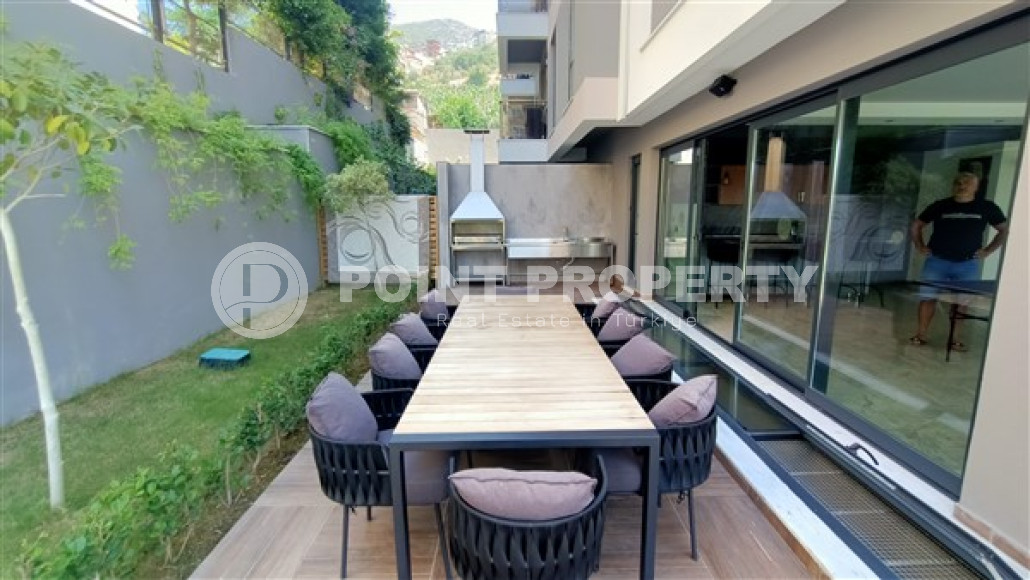 Уютная современная квартира 1+1 с новой мебелью и бытовой техникой в 500 метрах от знаменитого пляжа Клеопатры.-id-4098-фото-9