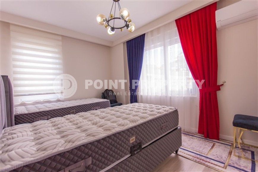 Equipped beautiful apartment 115 m2 with two balconies and furniture, Mahmutlar-id-4107-photo-15