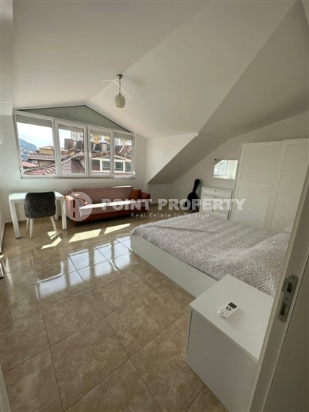 Продается четырёхкомнатный пентхаус с площадью 160 м2 в центре Аланьи-id-4111-фото-6