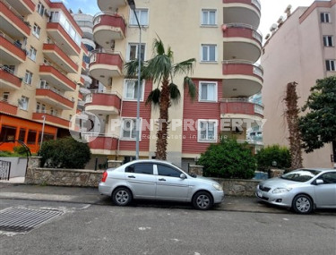 Well-maintained and furnished apartment 115 m2 with two balconies, Mahmutlar-id-4112-photo-2