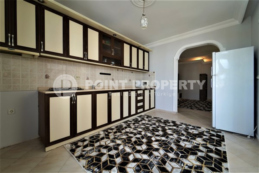 Well-maintained and furnished apartment 115 m2 with two balconies, Mahmutlar-id-4112-photo-11