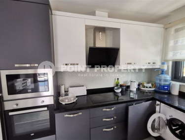 Spacious one-bedroom apartment with modern design 700 meters from the sea in the beautiful, quiet area of Kargicak.-id-4118-photo-3