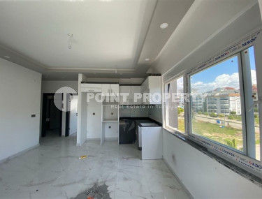 Две небольшие квартиры 1+1 на 1-м и 2-м этажах в новом комплексе на завершающем этапе строительства. Срок ввода объекта в эксплуатацию – май 2023 года.-id-4124-фото-3