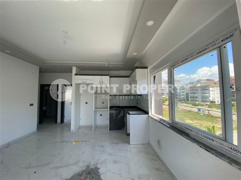 Две небольшие квартиры 1+1 на 1-м и 2-м этажах в новом комплексе на завершающем этапе строительства. Срок ввода объекта в эксплуатацию – май 2023 года.-id-4124-фото-3