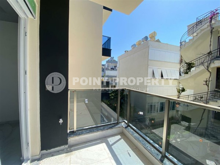 Две небольшие квартиры 1+1 на 1-м и 2-м этажах в новом комплексе на завершающем этапе строительства. Срок ввода объекта в эксплуатацию – май 2023 года.-id-4124-фото-8