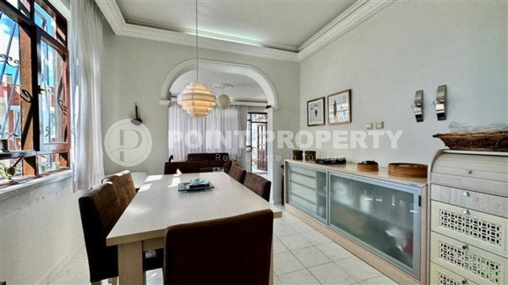 Красивый садовый дуплекс с площадью 110 м2 в самом центре Аланьи-id-4125-фото-6