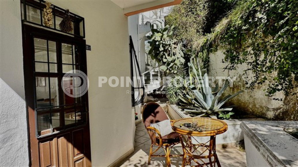 Красивый садовый дуплекс с площадью 110 м2 в самом центре Аланьи-id-4125-фото-16