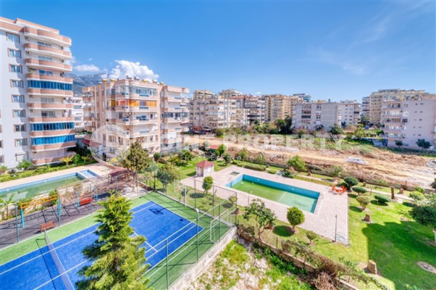 Стильная квартира 3+1 с дизайнерским ремонтом в 50 метрах от пляжа и набережной в популярном районе Махмутлар.-id-4126-фото-19