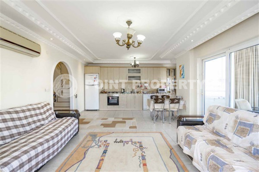 Панорамный дуплекс 4+1, общей площадью 220 м2, на 11-м этаже с мансардой в 400 метрах от моря.-id-4128-фото-2