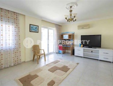 Панорамный дуплекс 4+1, общей площадью 220 м2, на 11-м этаже с мансардой в 400 метрах от моря.-id-4128-фото-5