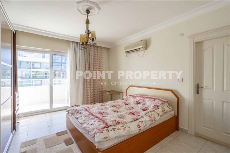 Панорамный дуплекс 4+1, общей площадью 220 м2, на 11-м этаже с мансардой в 400 метрах от моря.-id-4128-фото-7