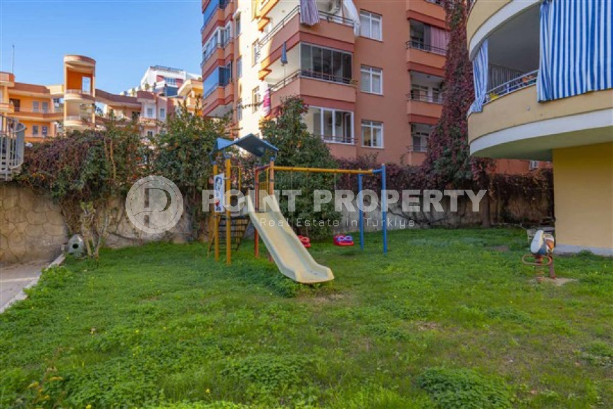 Панорамный дуплекс 4+1, общей площадью 220 м2, на 11-м этаже с мансардой в 400 метрах от моря.-id-4128-фото-14