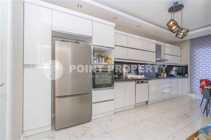 Modern 4+1 apartment with furniture and household appliances on the 12th floor in a building built in 2021-id-4129-photo-3