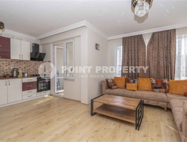 Spacious three-bedroom apartment on the 7th floor in the center of Mahmutlar.-id-4130-photo-2